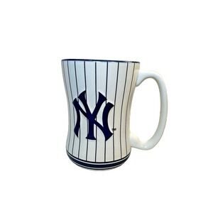 New York Yankees Pinstripe MLB 14oz Coffee Mug Cup Boelter Brands